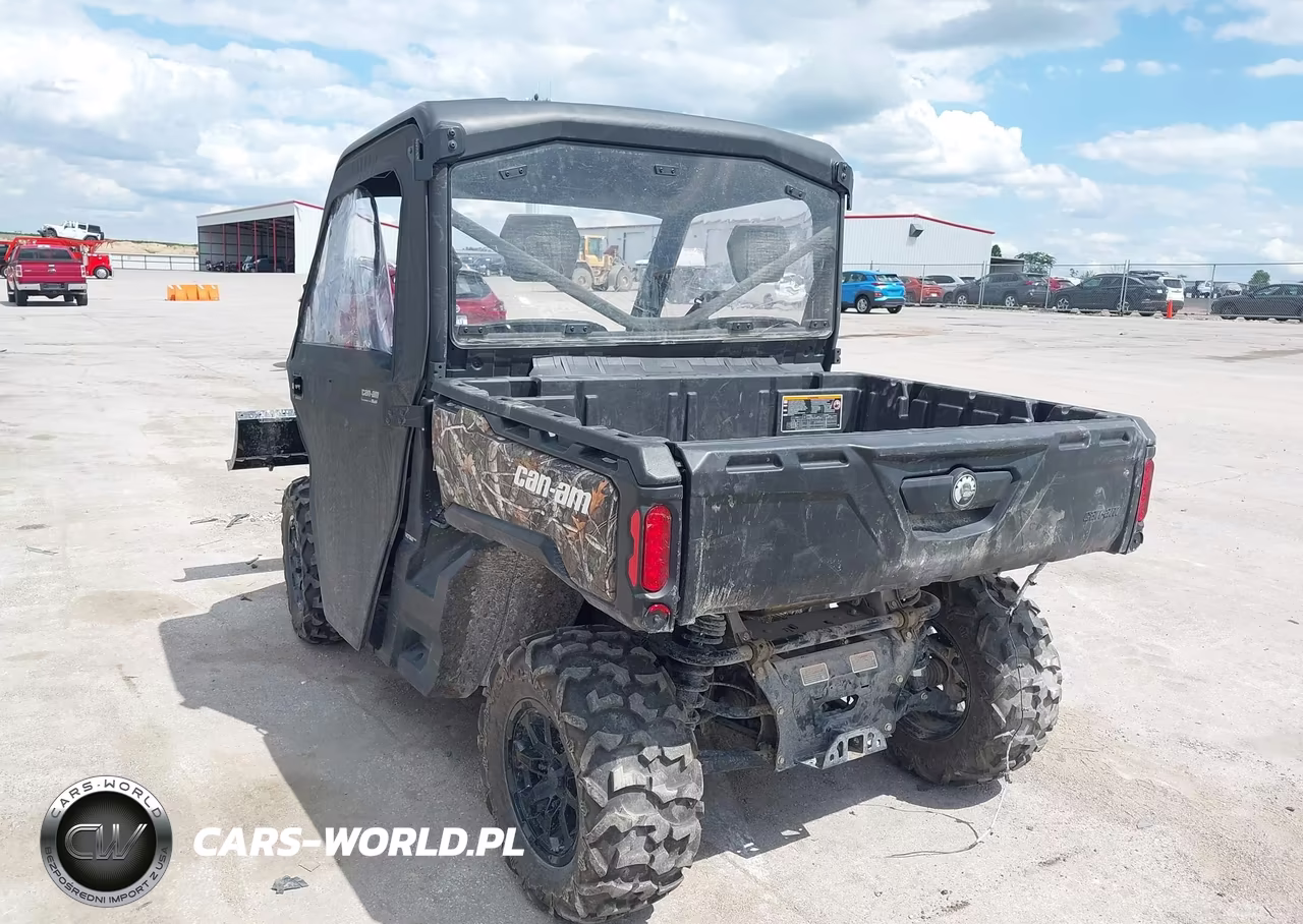 2024 Can-Am Defender Xt Hd7 VIN:3JBUKAJ45RK000037 - 3