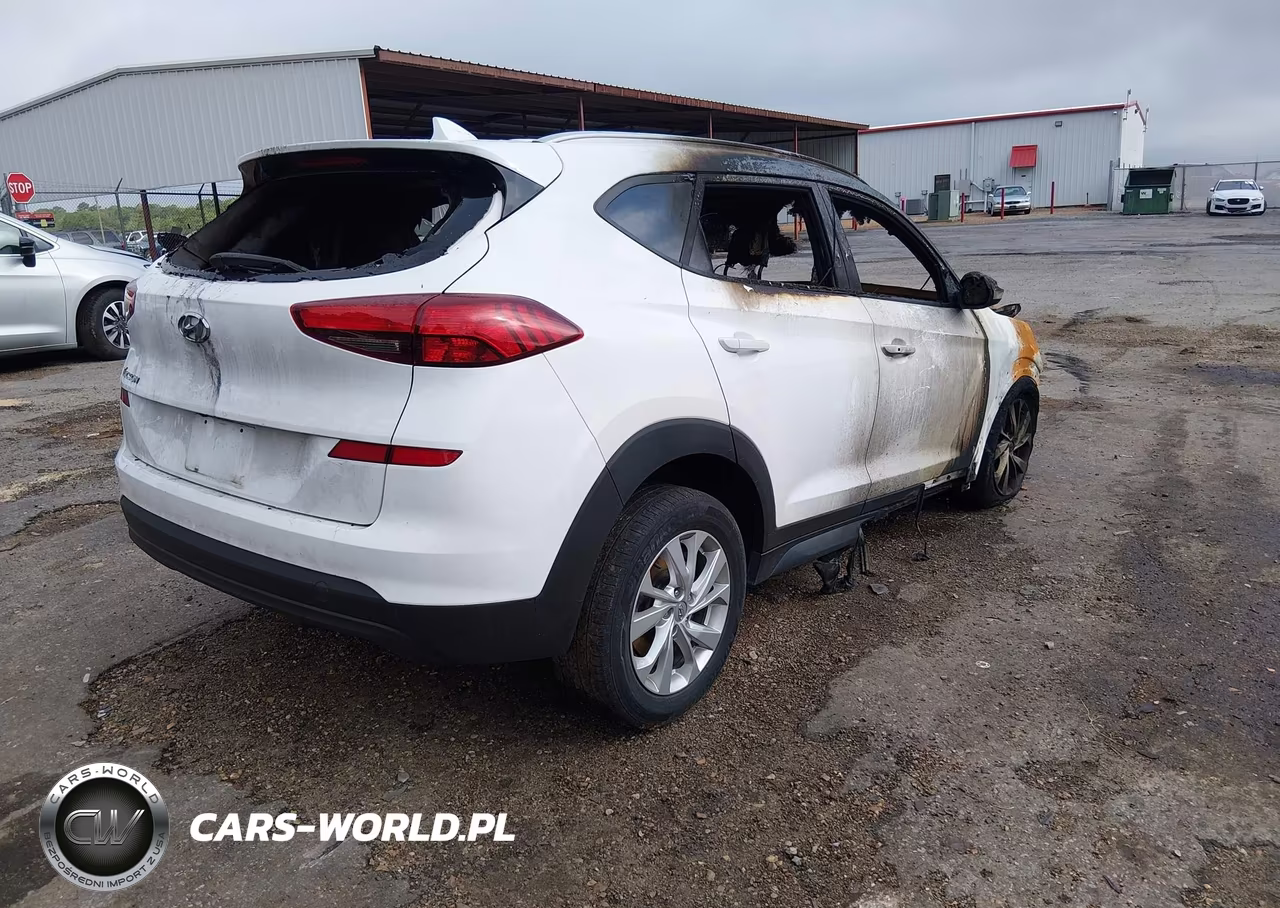 2019 Hyundai Tucson Value VIN:KM8J33A40KU970985 - 4