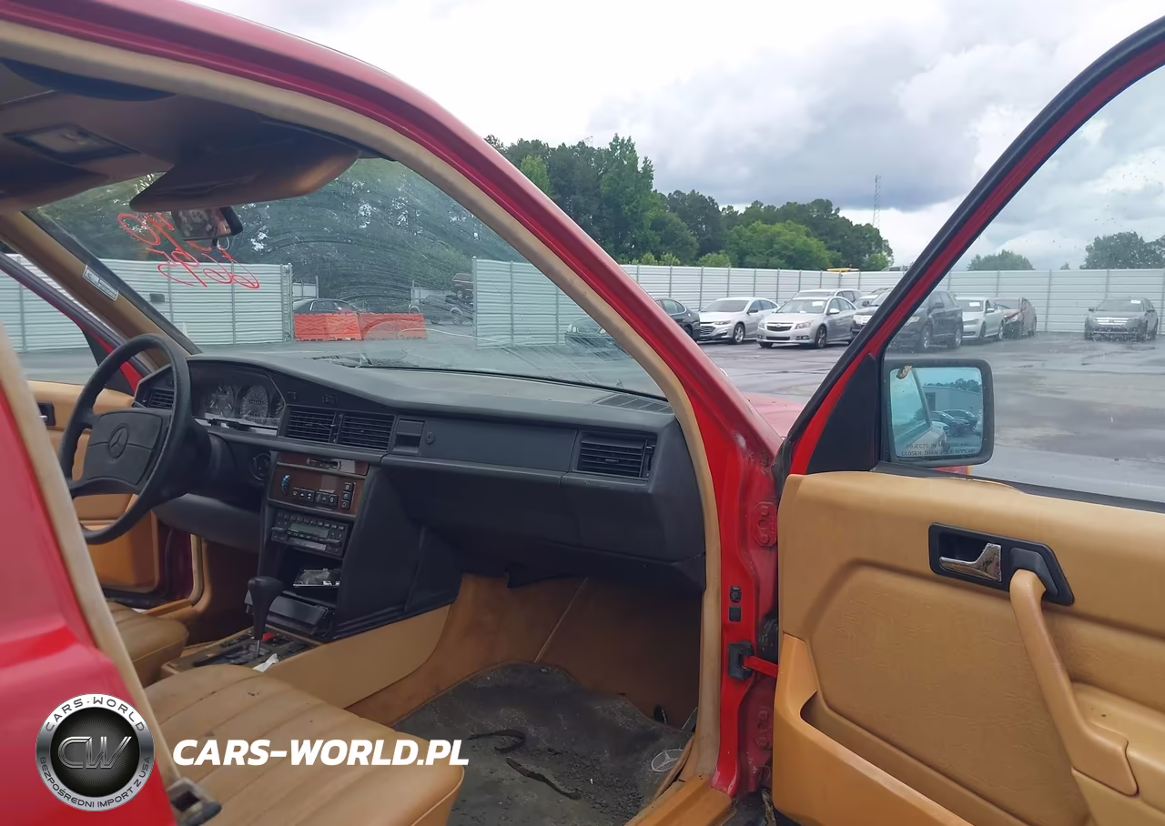 1988 Mercedes-Benz 190 E 2.3 VIN:WDBDA28D7JF533459 - 5