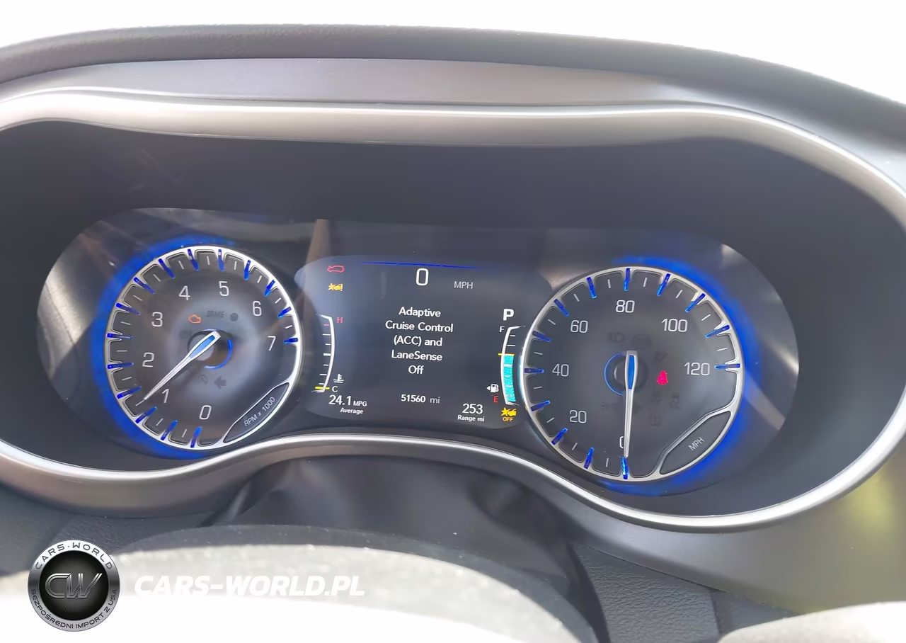 2024 Chrysler Pacifica Touring L VIN:2C4RC1BG4RR196980 - 7