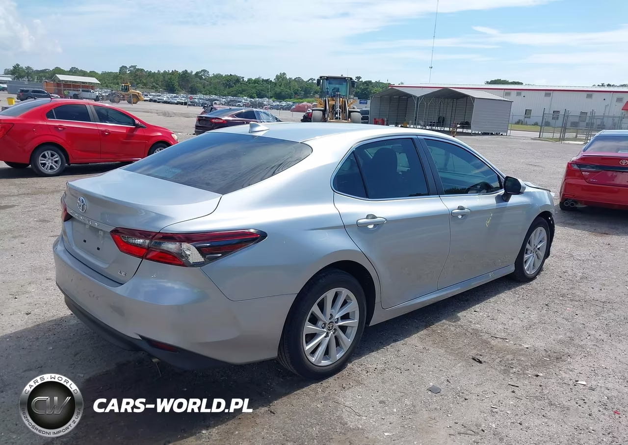 2022 Toyota Camry Le VIN:4T1C11AK1NU056251 - 4