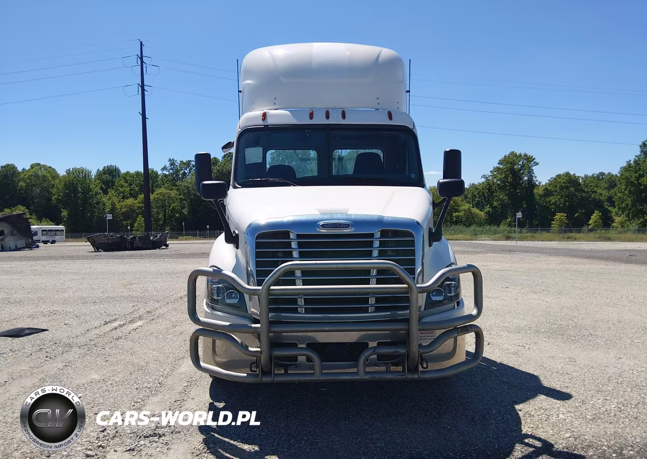 2018 Freightliner Cascadia 113 VIN:1FUBGBDV2JLJP2898 - 12