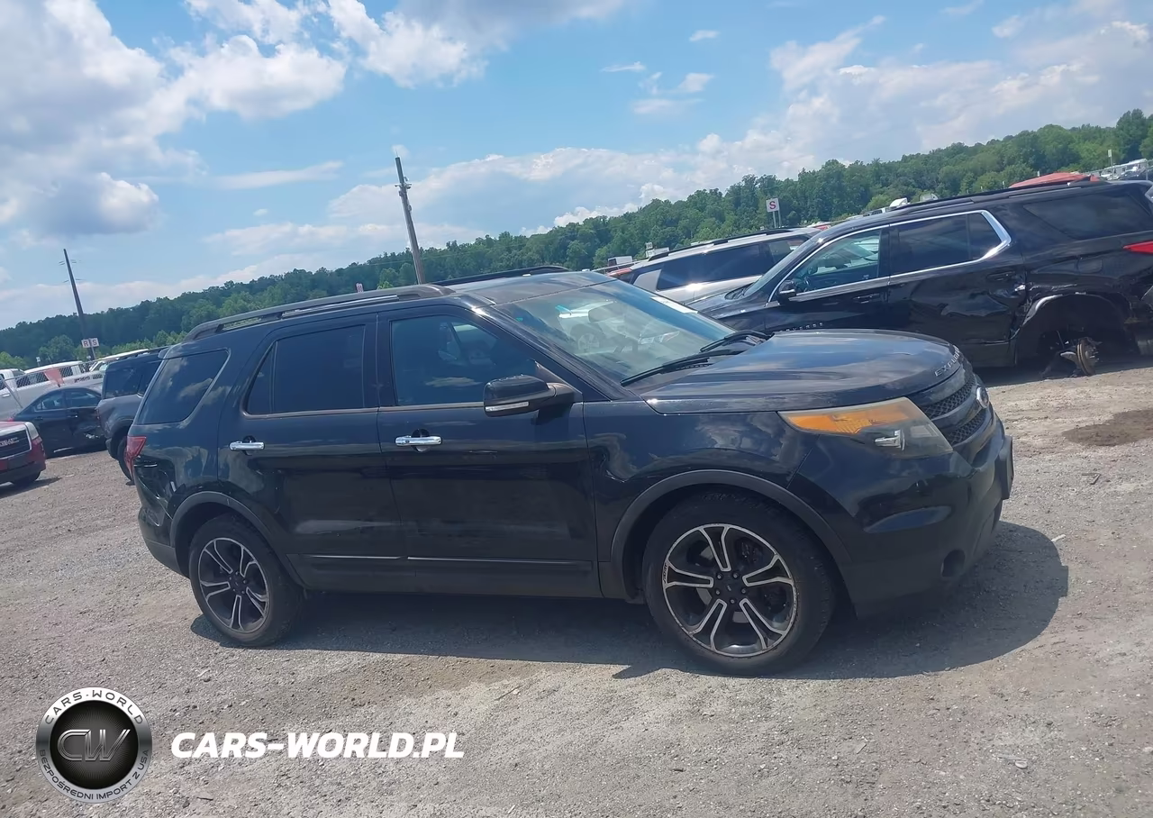 2014 Ford Explorer Sport VIN:1FM5K8GT5EGB77619 - 13