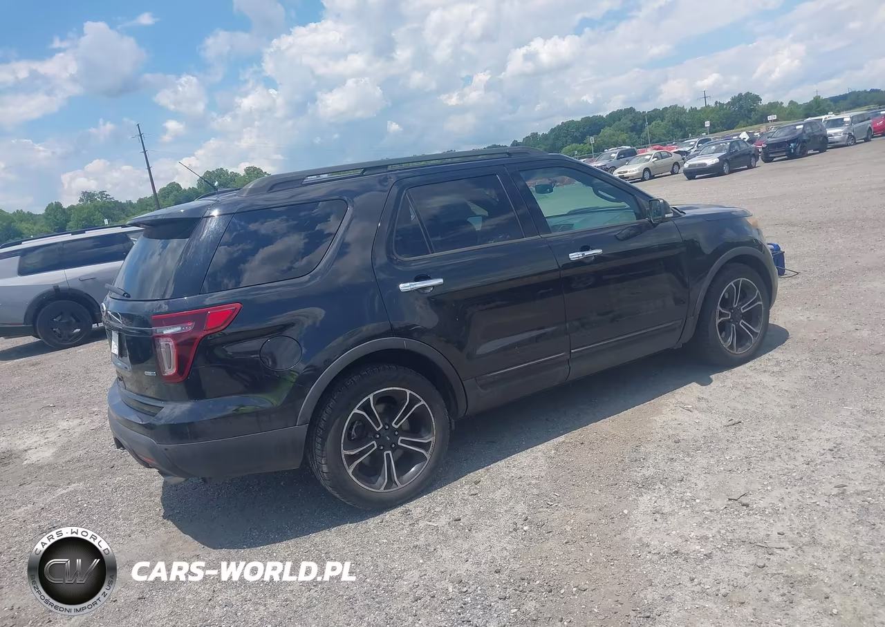 2014 Ford Explorer Sport VIN:1FM5K8GT5EGB77619 - 4