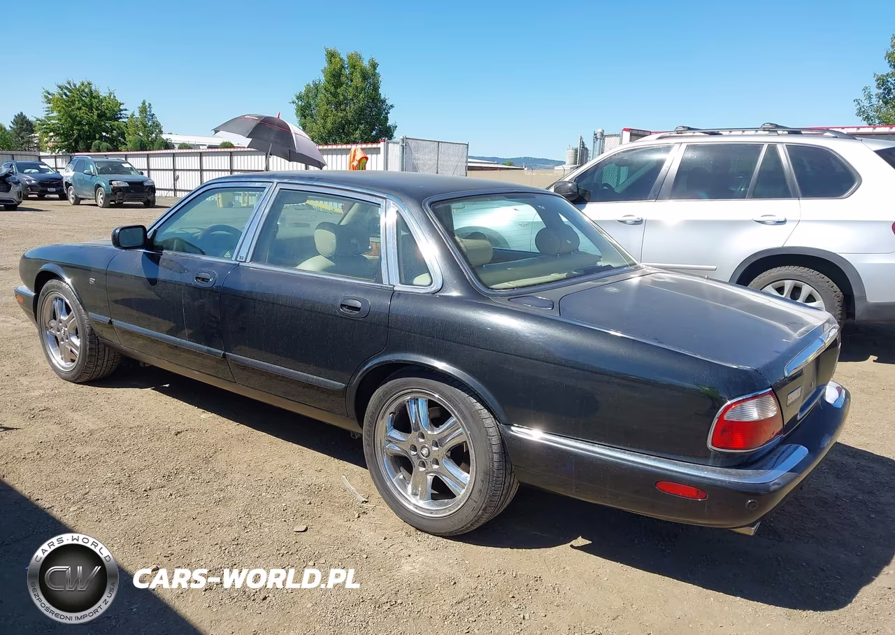 2002 Jaguar Xj8 VIN:SAJDA14C02LF42696 - 3