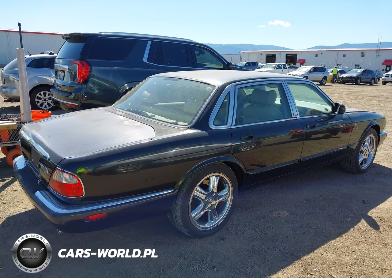 2002 Jaguar Xj8 VIN:SAJDA14C02LF42696 - 4