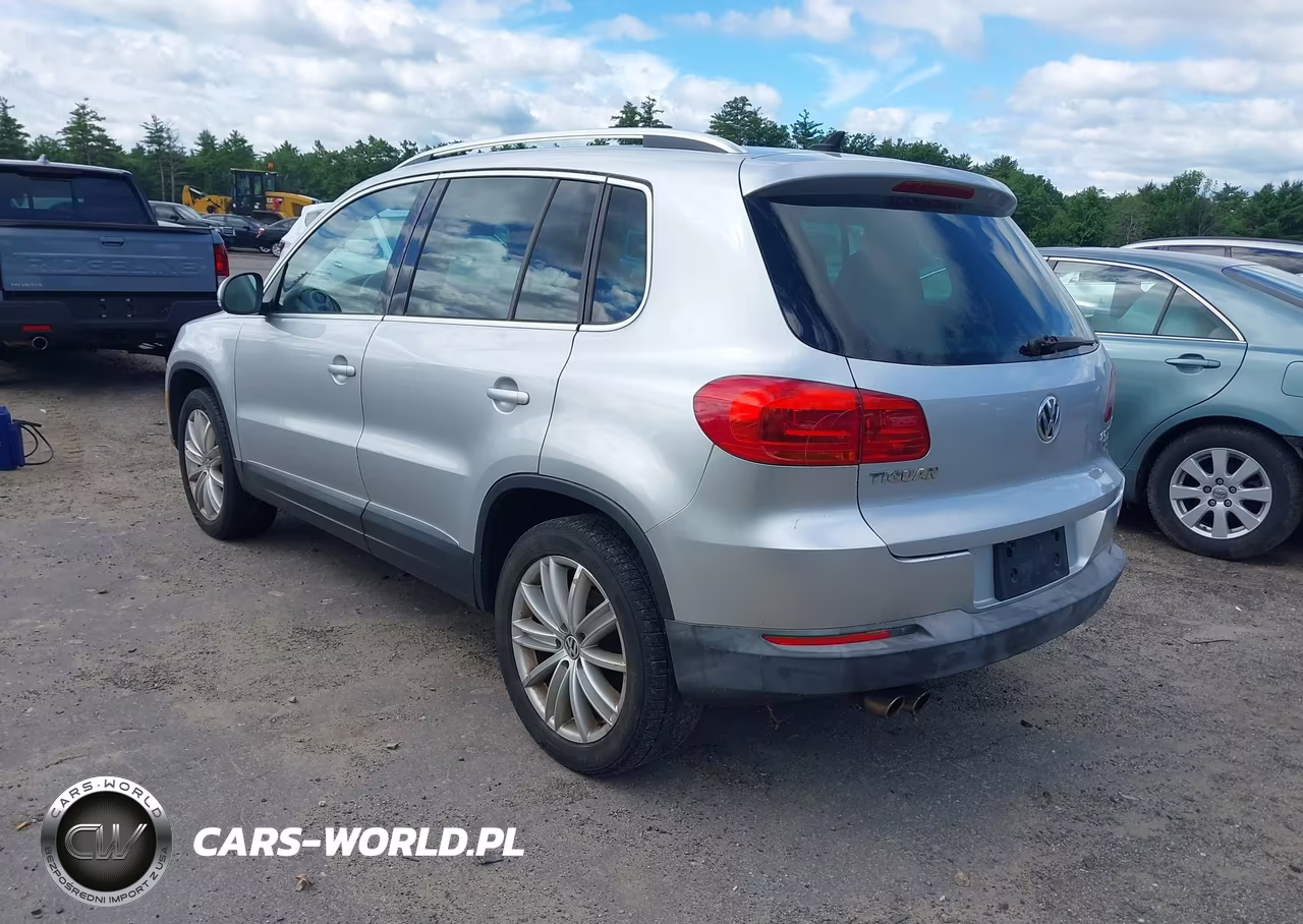 2012 Volkswagen Tiguan Se VIN:WVGBV7AX7CW569472 - 3