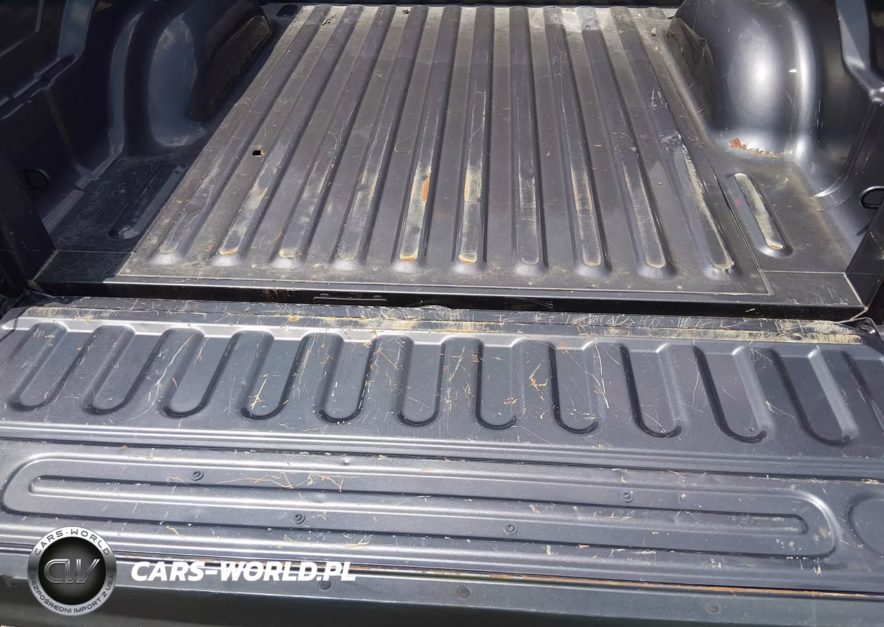 2016 Ram 1500 Tradesman VIN:1C6RR7KG5GS362427 - 13
