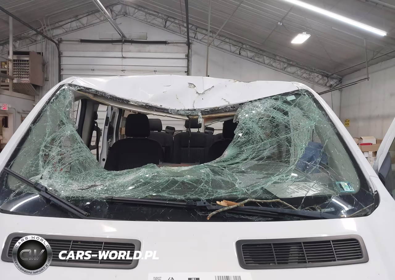 2018 Ford Transit-250 VIN:1FTYR1YM4JKA53943 - 6