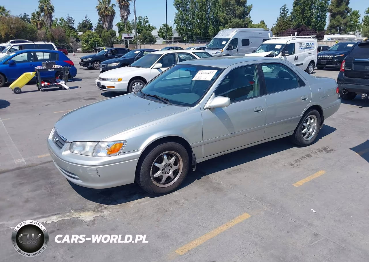 2001 Toyota Camry Le VIN:JT2BG22KX10550279 - 2