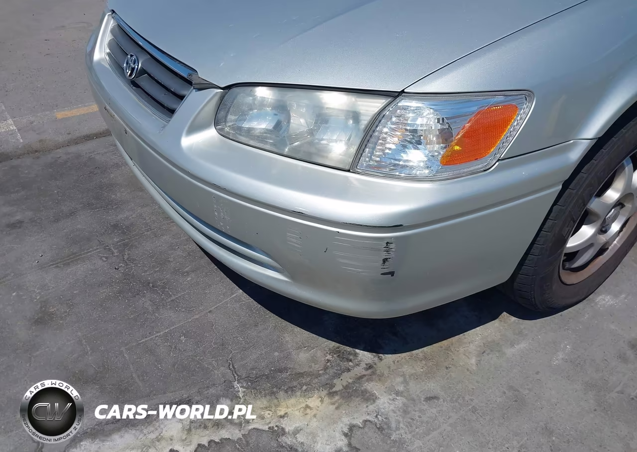 2001 Toyota Camry Le VIN:JT2BG22KX10550279 - 6