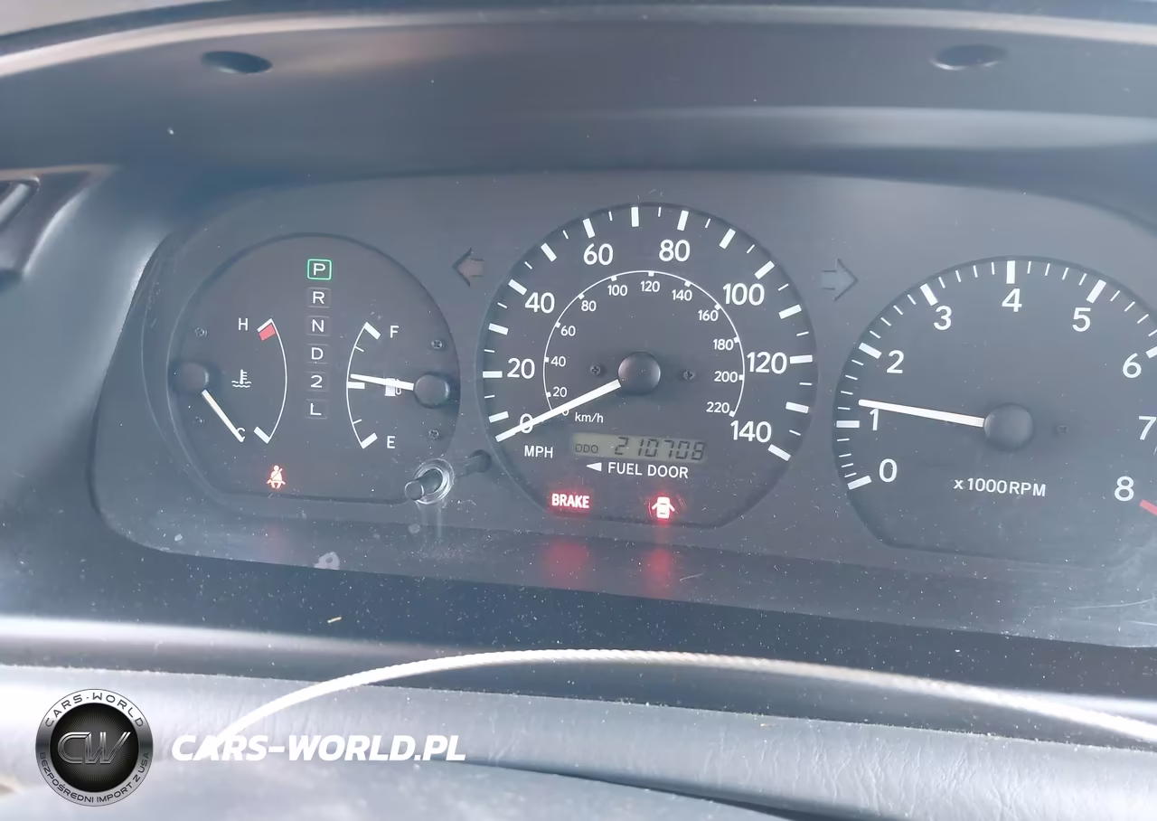 2001 Toyota Camry Le VIN:JT2BG22KX10550279 - 7