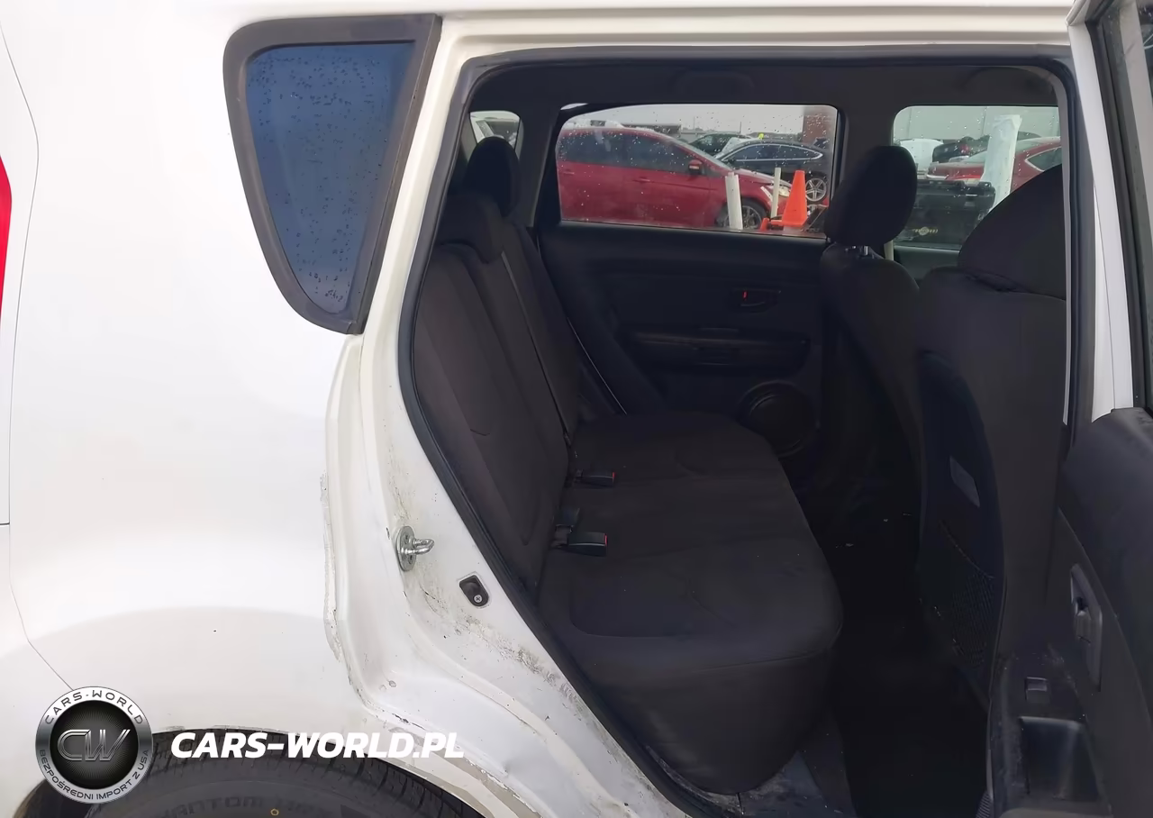 2013 Kia Soul VIN:KNDJT2A5XD7484290 - 8
