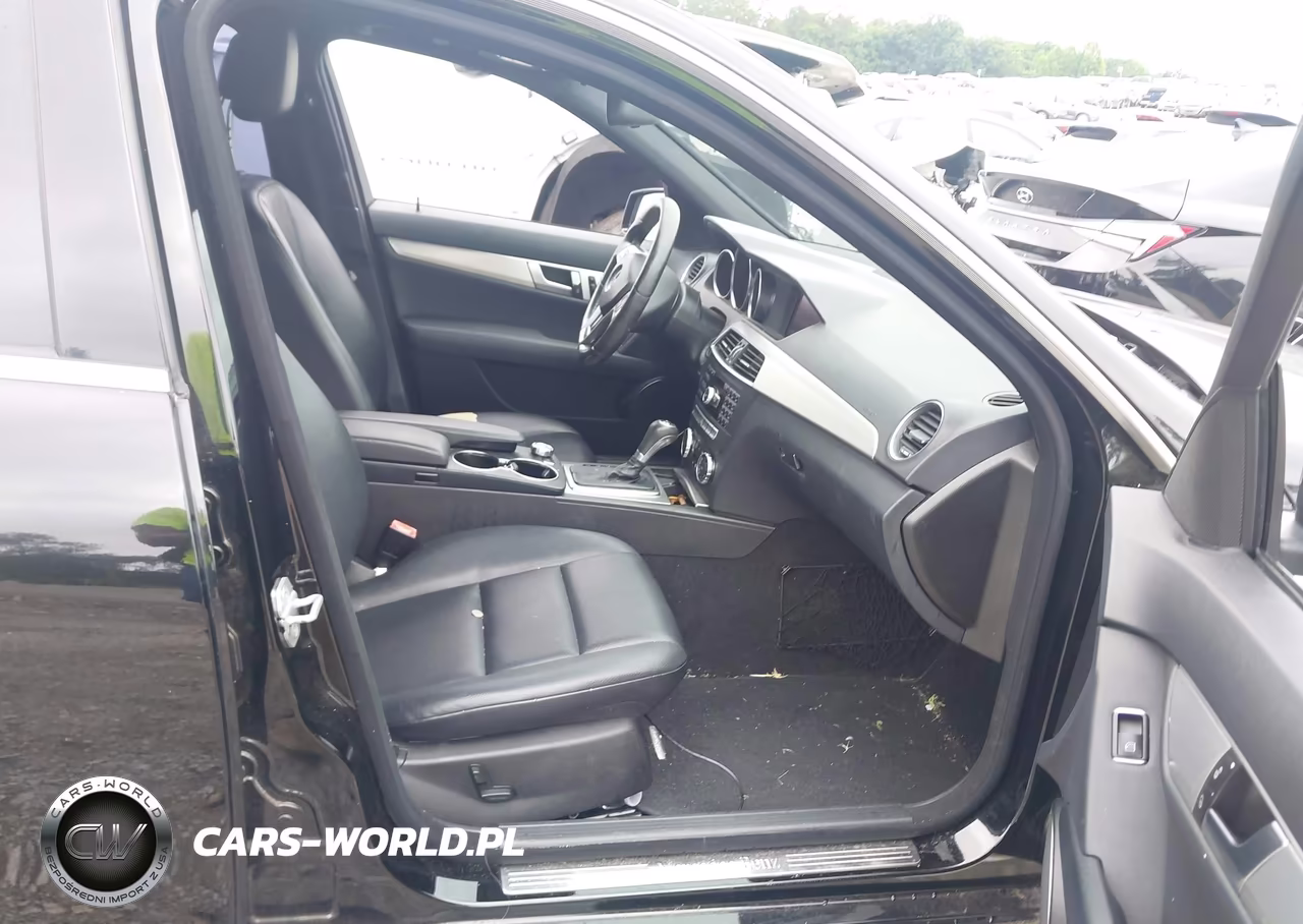 2013 Mercedes-Benz C 250 Sport VIN:WDDGF4HB5DR277809 - 5