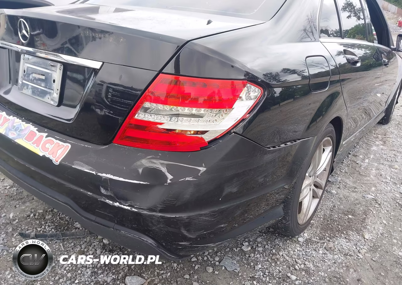 2013 Mercedes-Benz C 250 Sport VIN:WDDGF4HB5DR277809 - 6