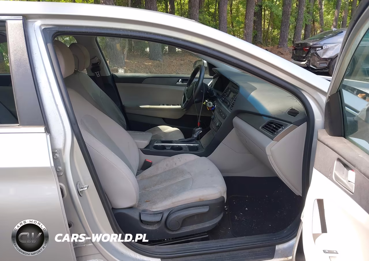 2017 Hyundai Sonata VIN:5NPE24AF6HH532524 - 5