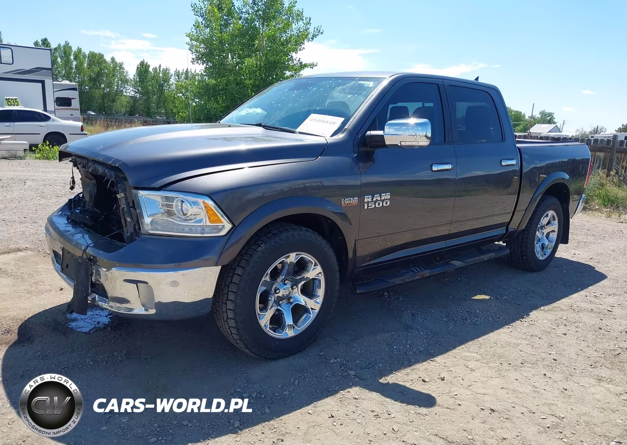 2015 Ram 1500 Laramie VIN:1C6RR7NT1FS643857 - 2