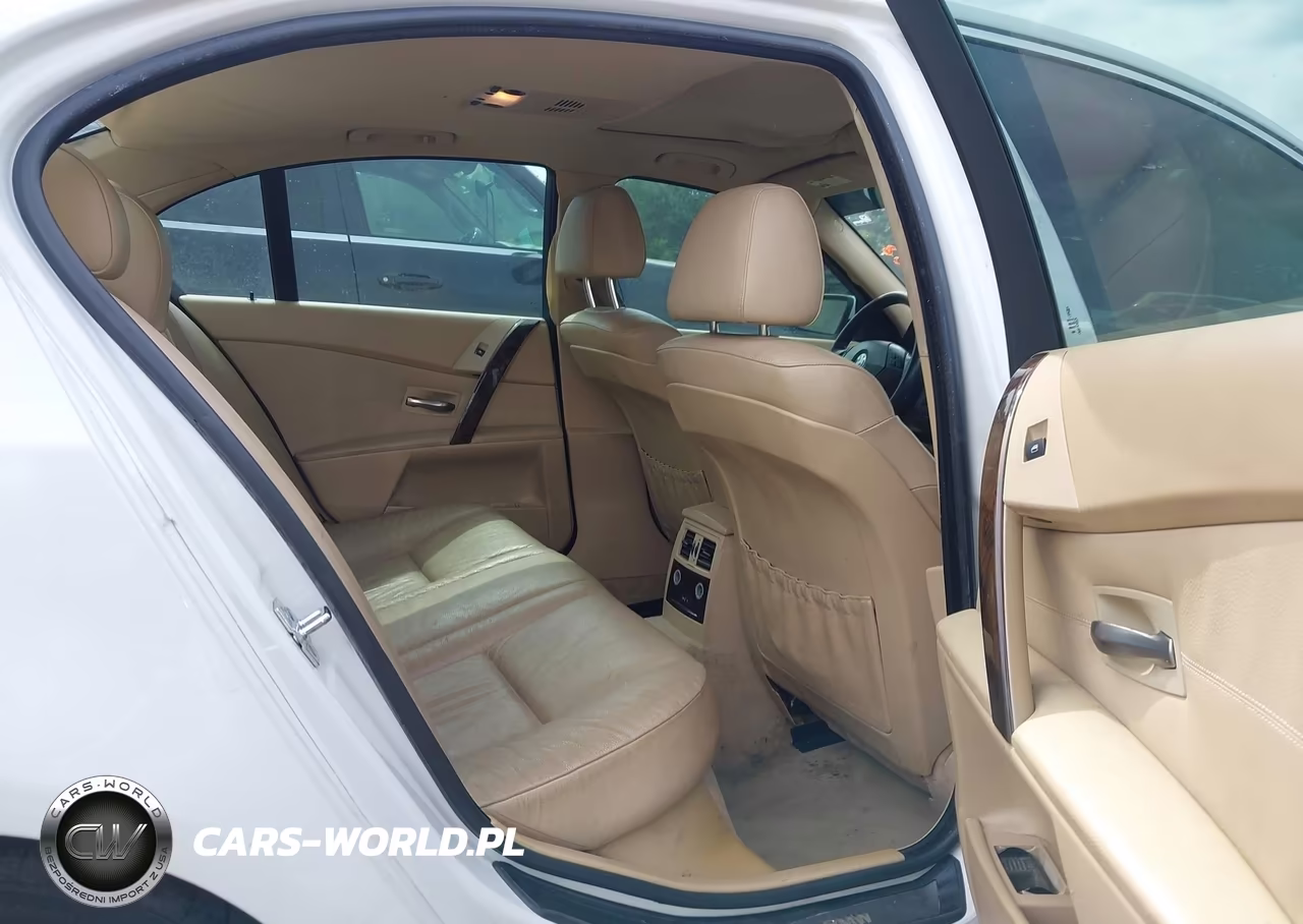 2007 BMW 525I VIN:WBANE53587CW61308 - 8