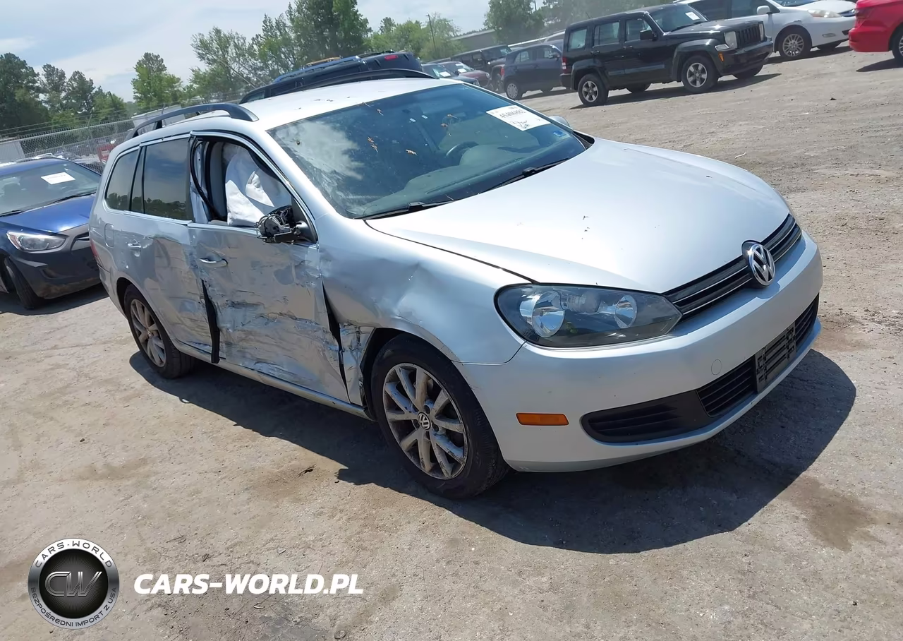 2013 Volkswagen Jetta Sportwagen 2.5L Se – zdjęcie 1 z 11