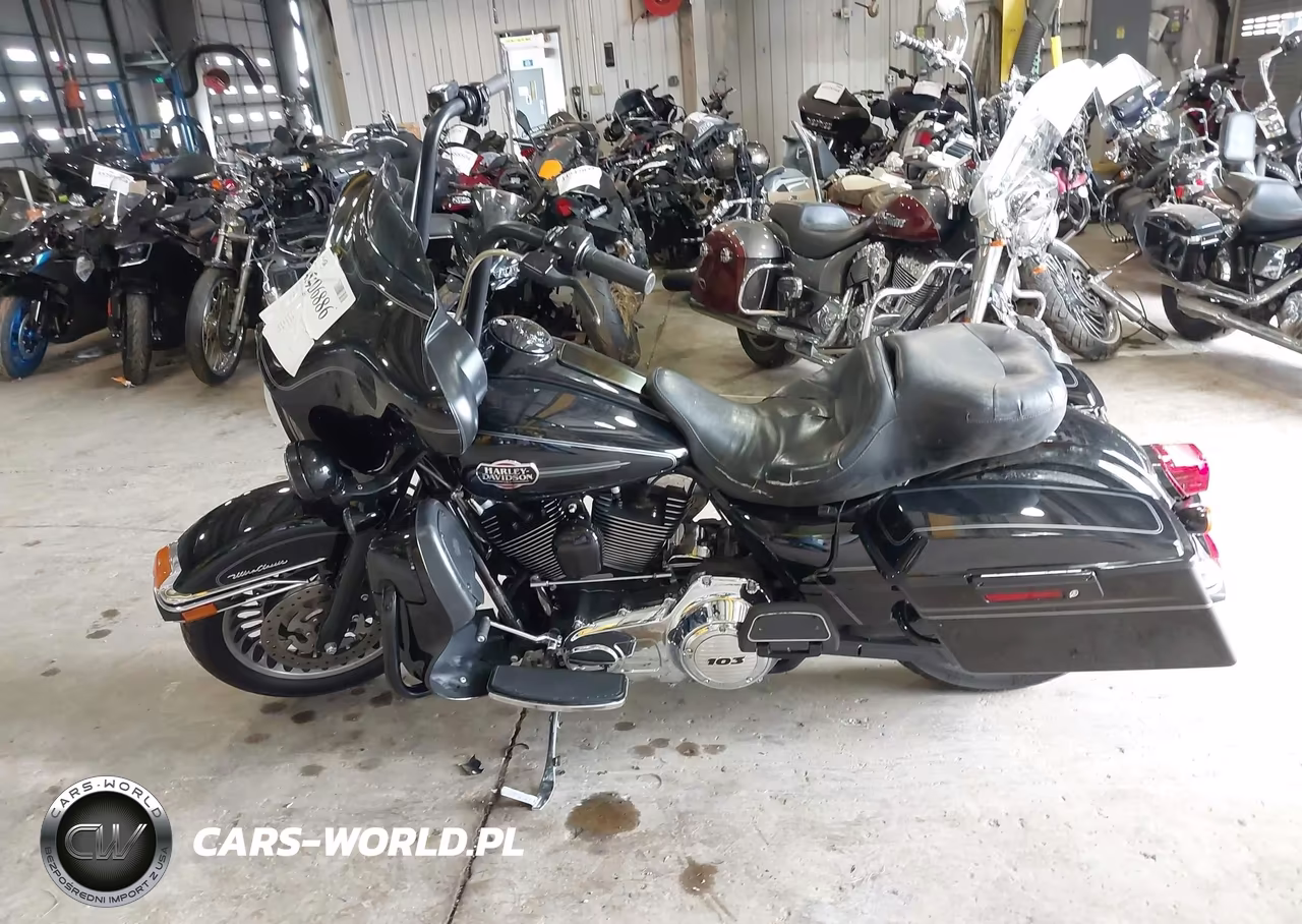 2013 Harley-Davidson Flhtcu Ultra Classic Electra Gld VIN:1HD1FCM14DB688200 - 13