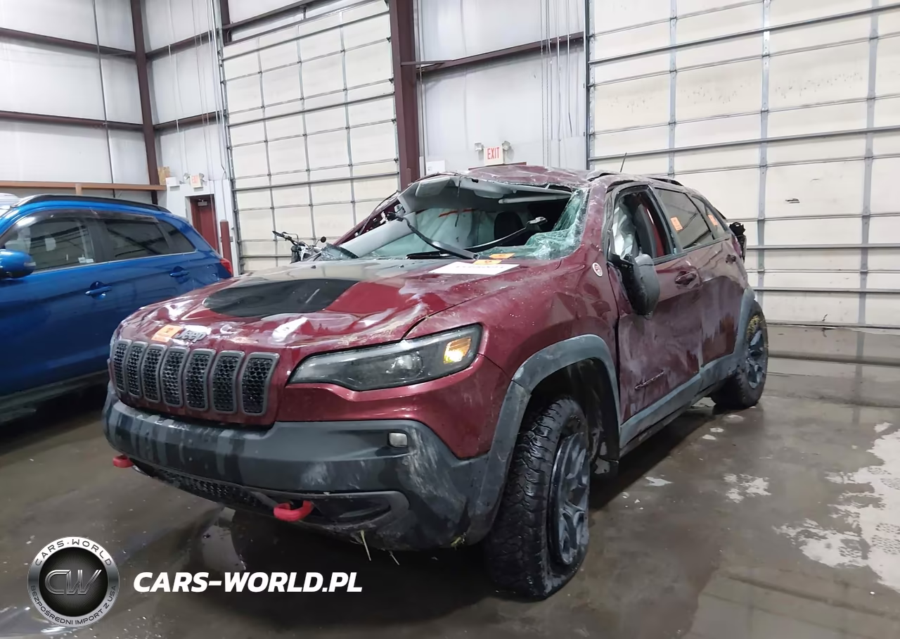 2020 Jeep Cherokee Trailhawk 4X4 VIN:1C4PJMBX9LD571819 - 6
