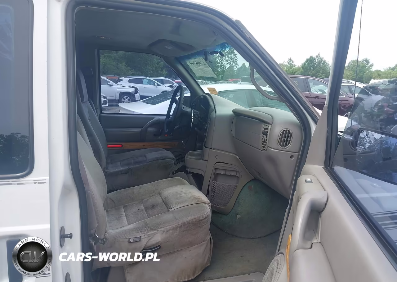 2000 Chevrolet Astro Upfitter Pkg. VIN:1GBDM19W8YB150042 - 5