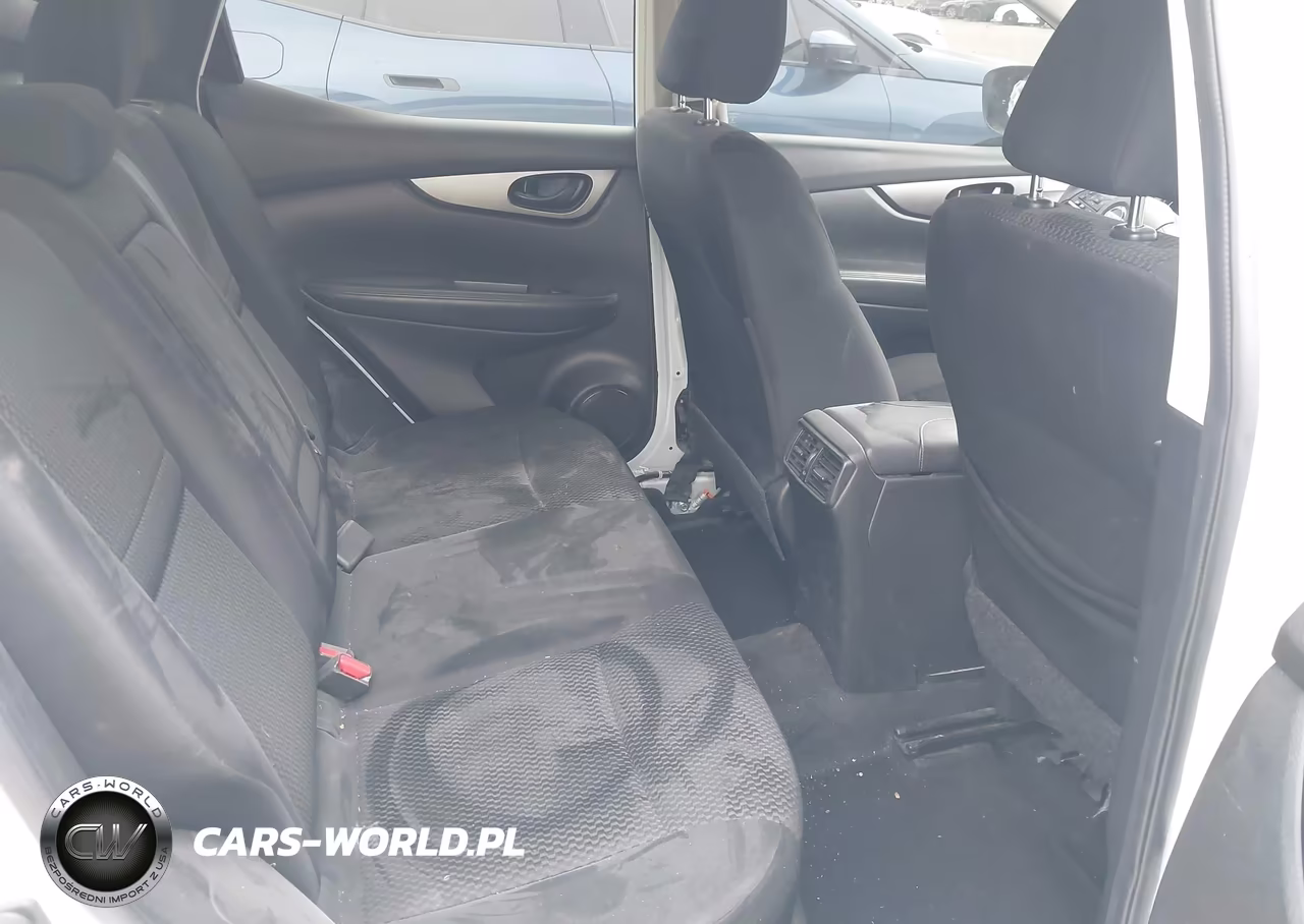 2019 Nissan Rogue Sport S VIN:JN1BJ1CR1KW352593 - 8