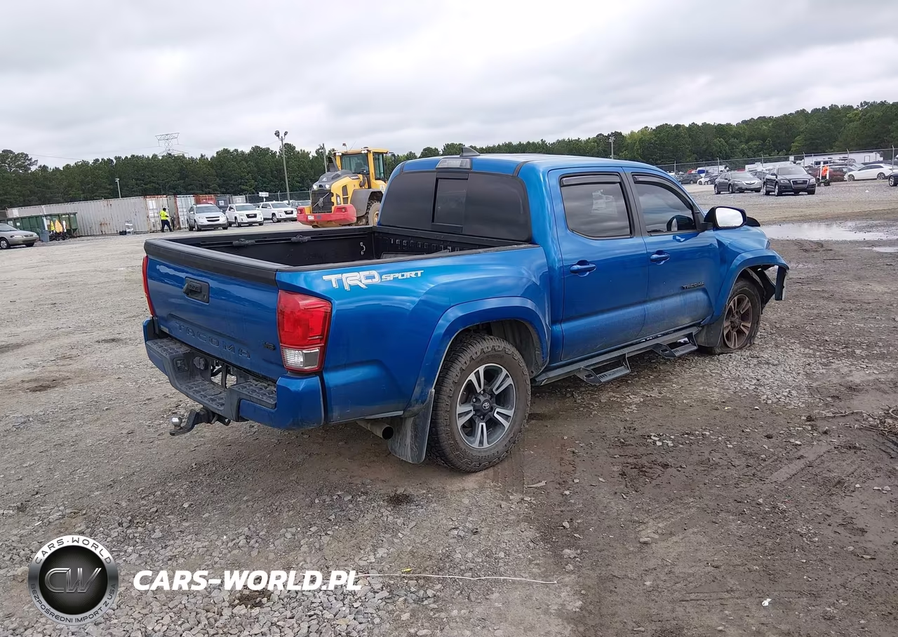 2017 Toyota Tacoma Trd Sport VIN:5TFAZ5CN7HX042988 - 4