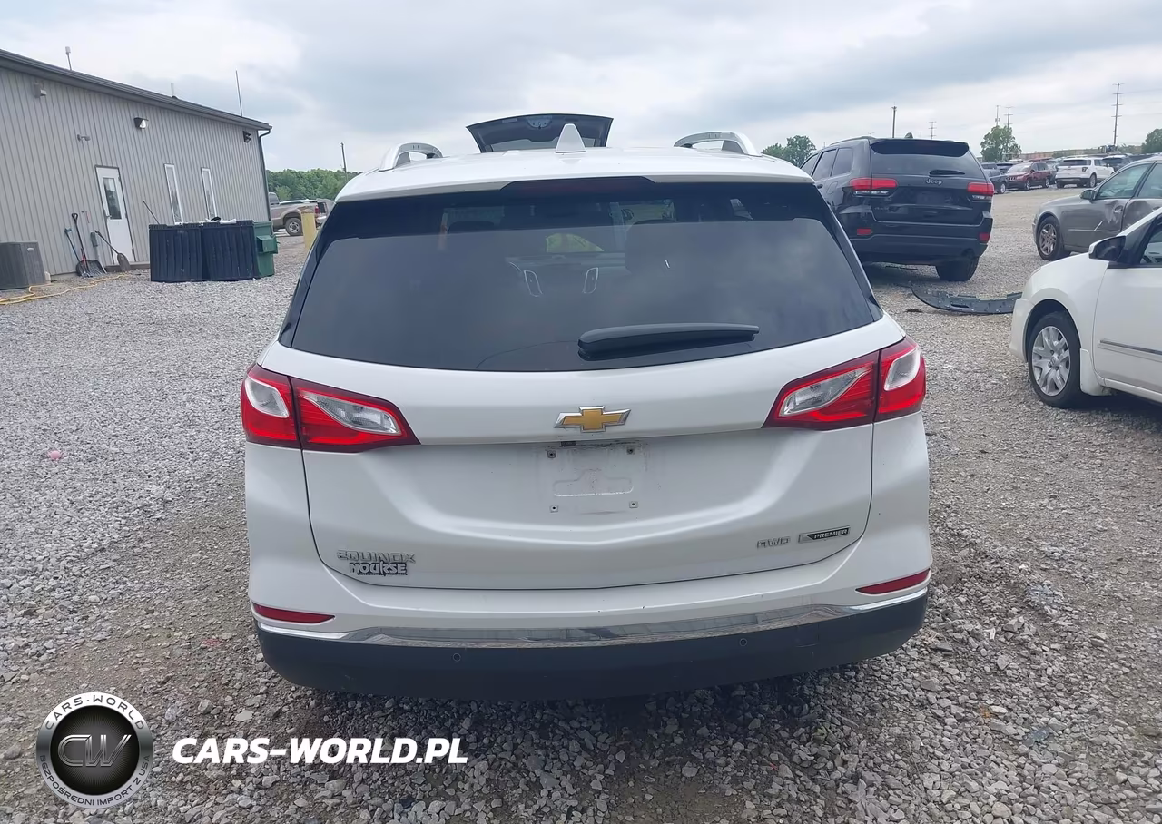 2018 Chevrolet Equinox Premier VIN:2GNAXVEV2J6305663 - 17