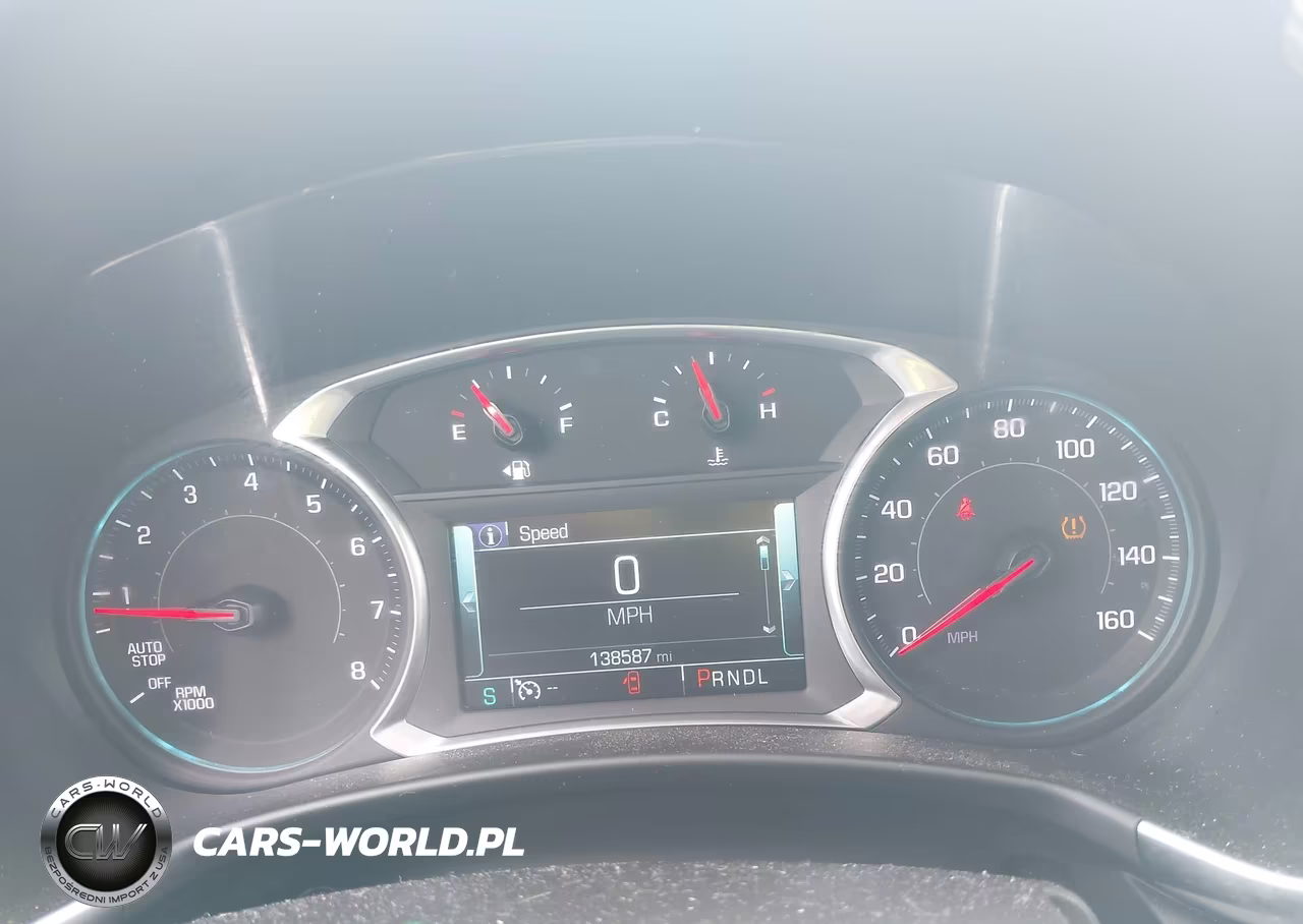 2018 Chevrolet Equinox Premier VIN:2GNAXVEV2J6305663 - 7