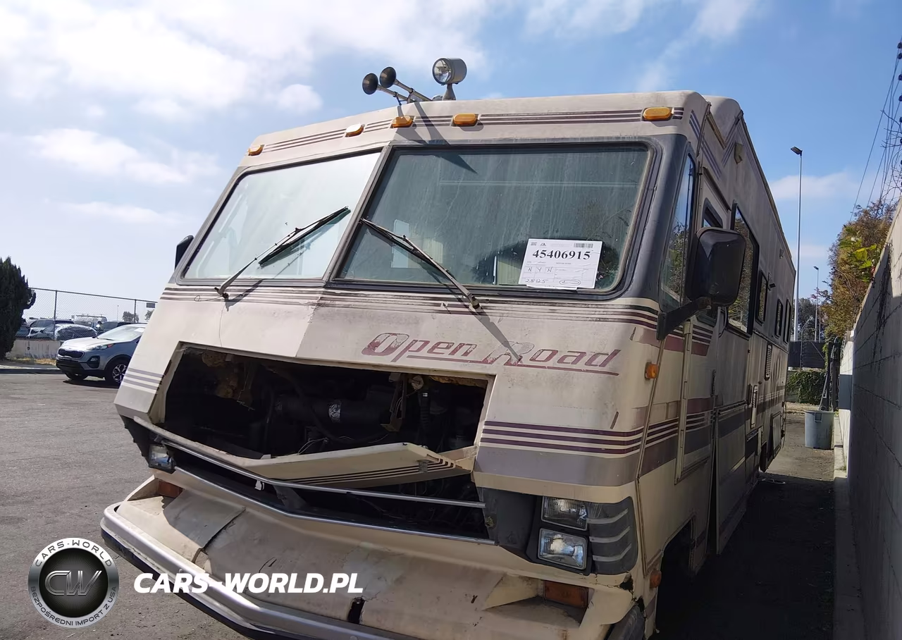 1989 Oshkosh Motor Truck Co. John Deere Type A VIN:17N430421KW023072 - 2