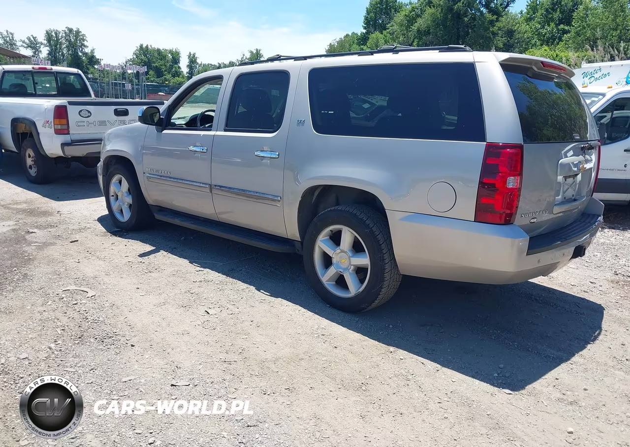 2007 Chevrolet Suburban 1500 Ltz VIN:1GNFK16397J153953 - 3