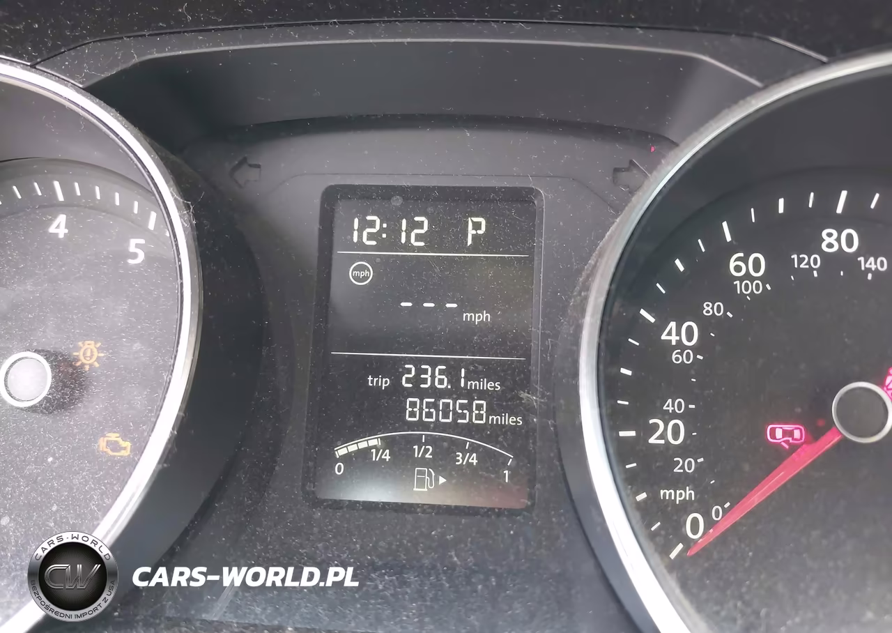 2016 Volkswagen Jetta 1.8T Sport VIN:3VWD17AJ0GM324570 - 15