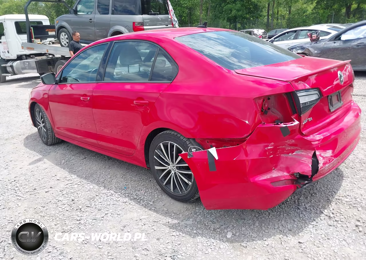 2016 Volkswagen Jetta 1.8T Sport VIN:3VWD17AJ0GM324570 - 3
