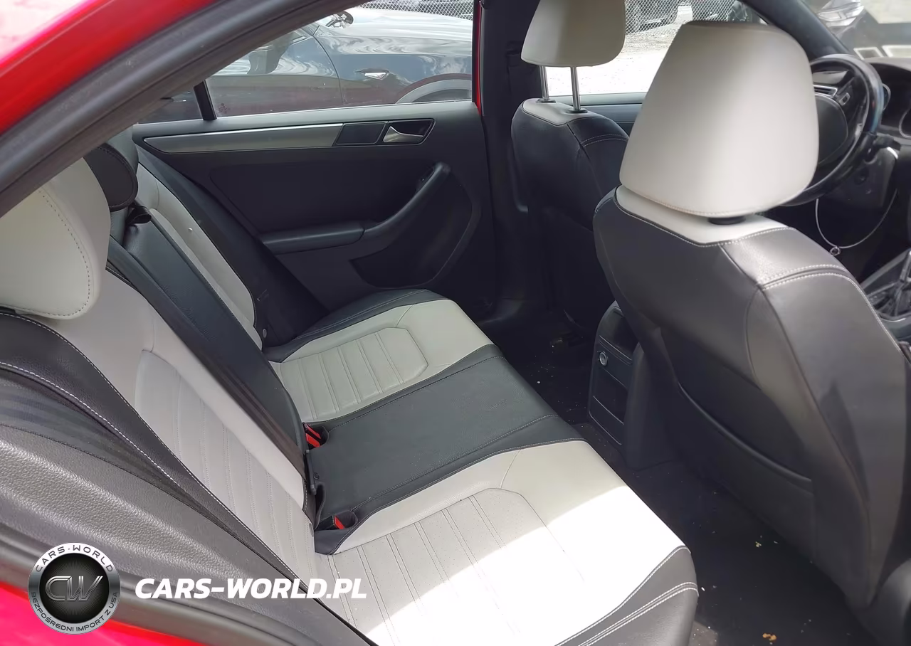 2016 Volkswagen Jetta 1.8T Sport VIN:3VWD17AJ0GM324570 - 8