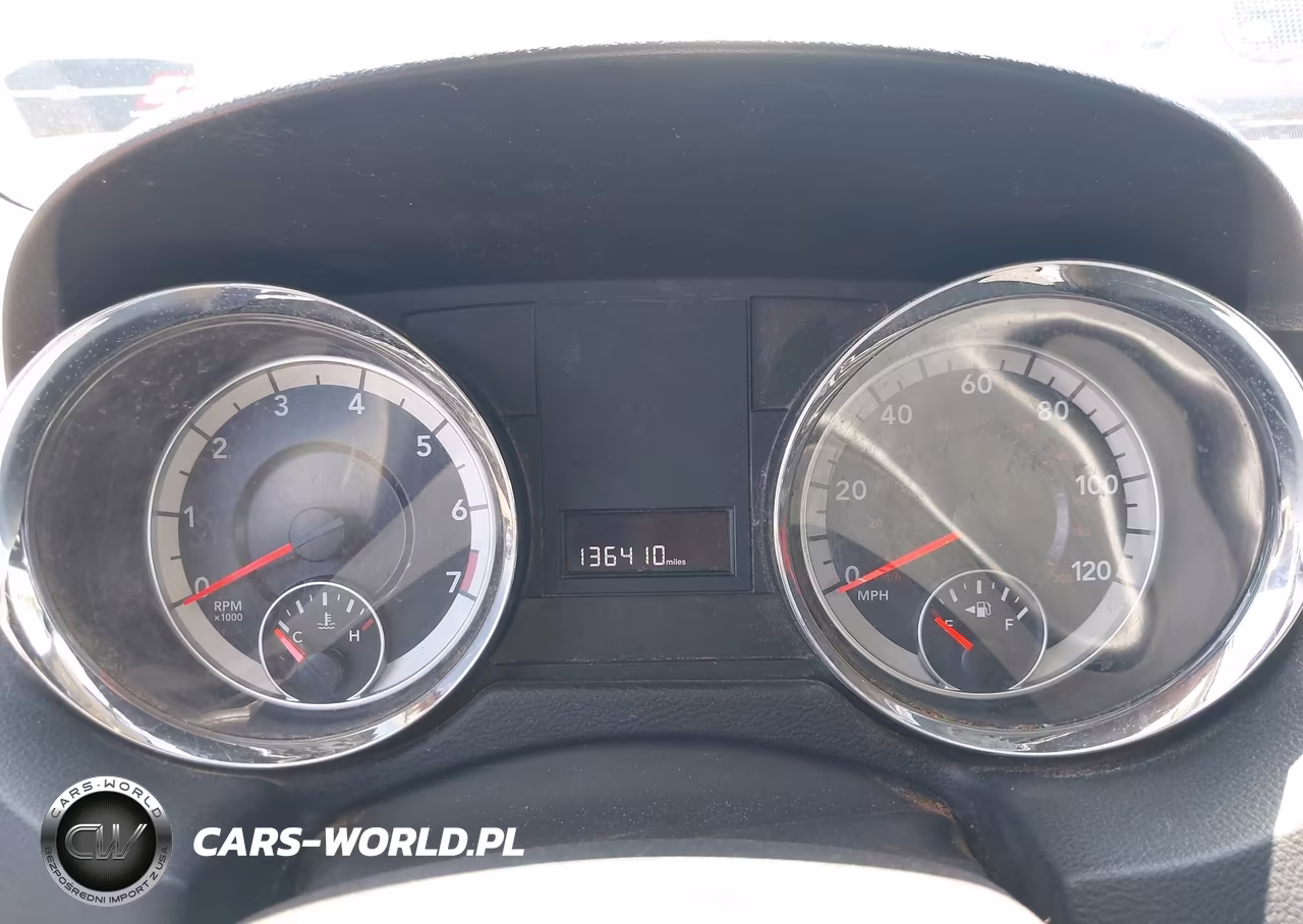 2014 Ram Cargo Tradesman VIN:2C4JRGAG7ER384161 - 7
