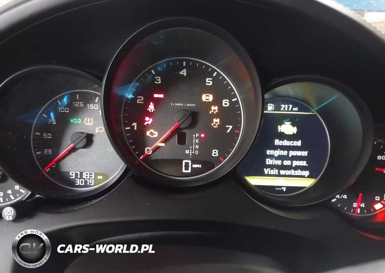 2017 Porsche Cayenne Gts VIN:WP1AD2A24HLA83591 - 7