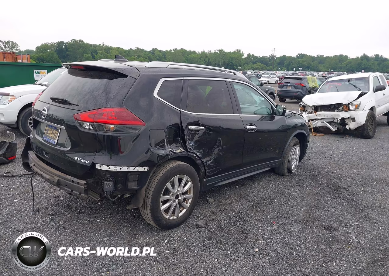 2018 Nissan Rogue Sv VIN:KNMAT2MVXJP599267 - 4