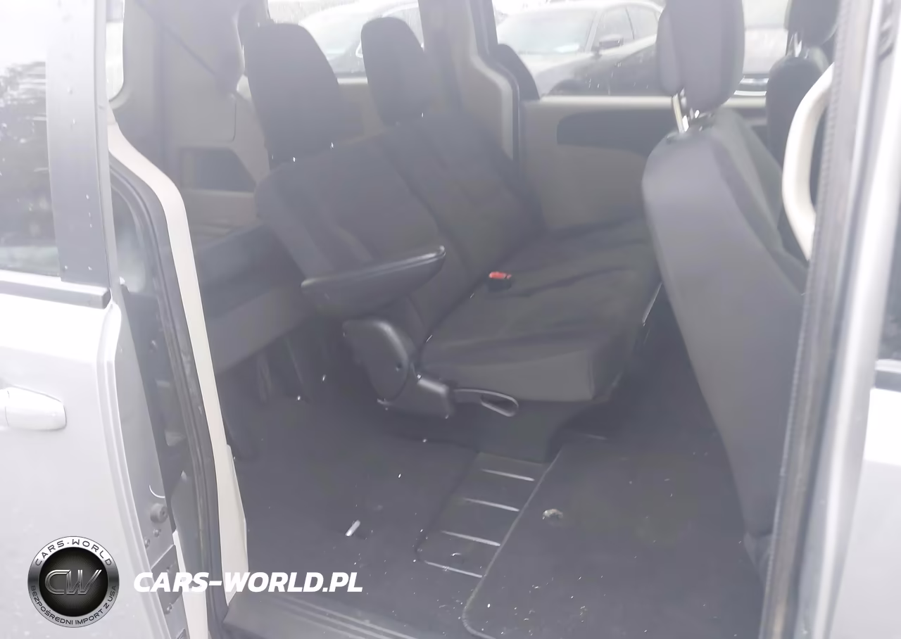 2018 Dodge Grand Caravan Se VIN:2C4RDGBG7JR296835 - 6