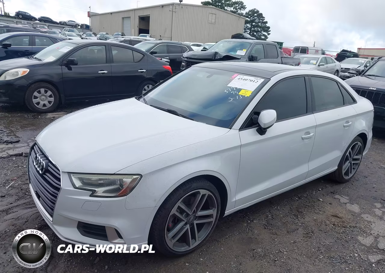 2017 Audi A3 2.0T Premium VIN:WAUAUGFF8H1033795 - 2