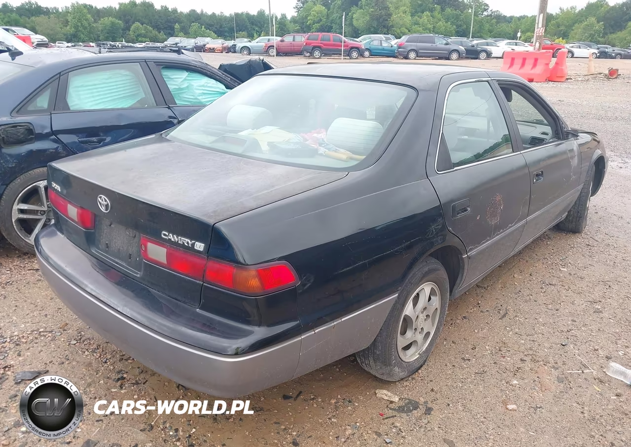 1997 Toyota Camry Le VIN:4T1BG22K5VU170719 - 4