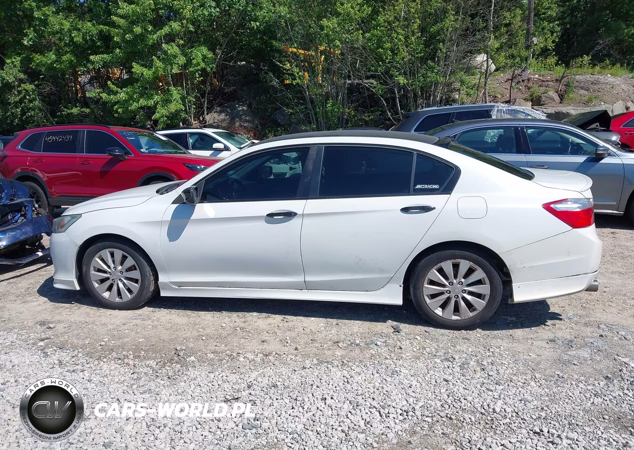 2014 Honda Accord Sport VIN:1HGCR2F55EA281085 - 14