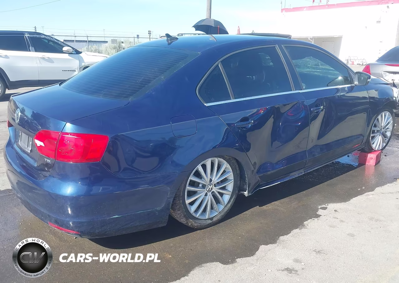 2013 Volkswagen Jetta 2.0L Tdi VIN:3VWLL7AJ6DM396567 - 4