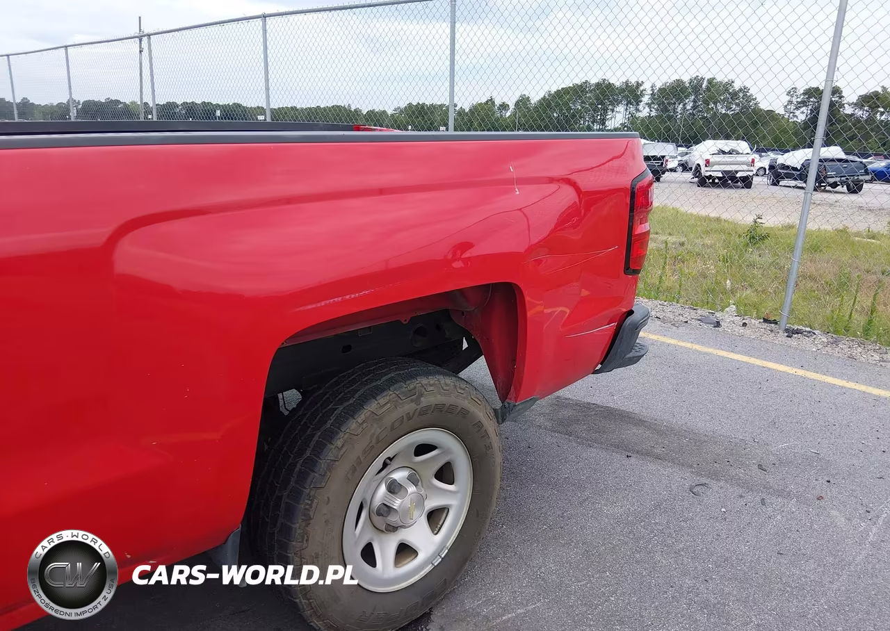 2018 Chevrolet Silverado 1500 Work Truck VIN:1GCNCNEH2JZ256730 - 6