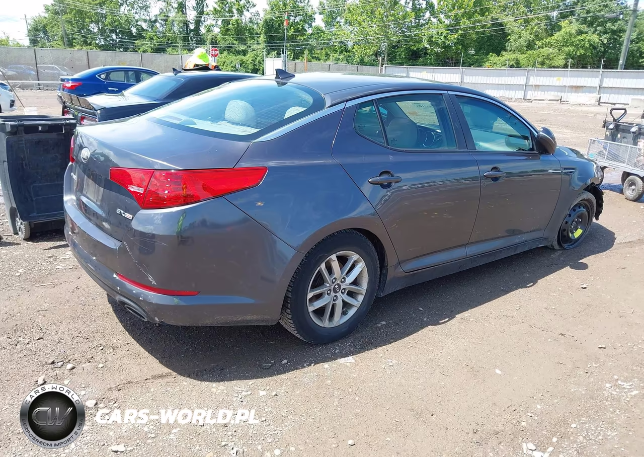 2011 Kia Optima Lx VIN:KNAGM4A75B5119588 - 4