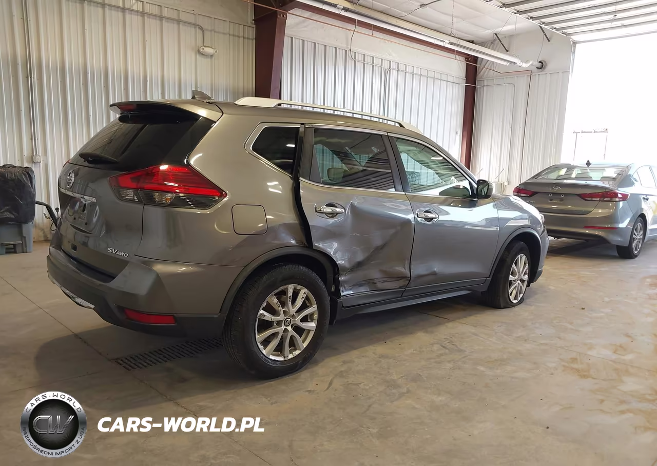 2017 Nissan Rogue Sv VIN:KNMAT2MV1HP583730 - 4