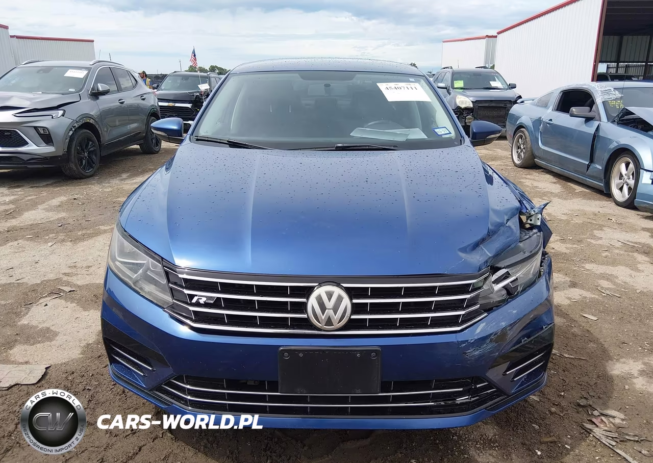 2017 Volkswagen Passat 1.8T R-Line VIN:1VWDT7A39HC006820 - 12