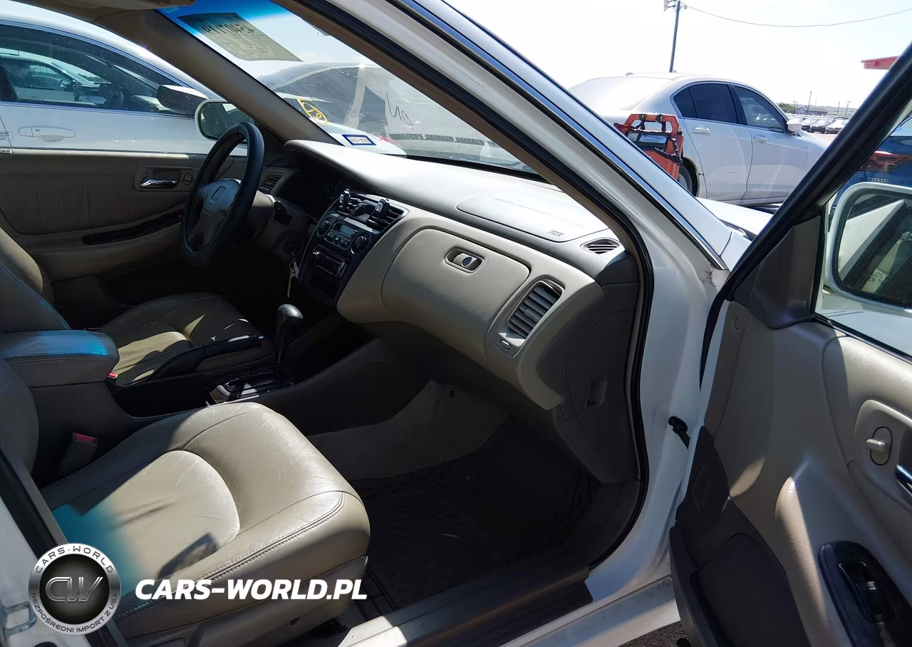 2000 Honda Accord 3.0 Ex VIN:1HGCG165XYA065088 - 5