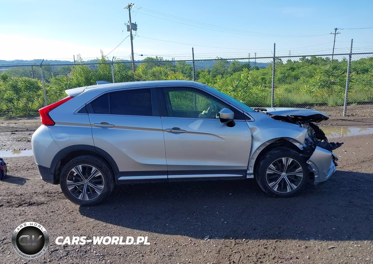 2018 Mitsubishi Eclipse Cross Se VIN:JA4AT5AA5JZ040971 - 13