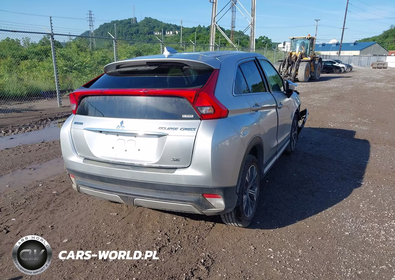 2018 Mitsubishi Eclipse Cross Se VIN:JA4AT5AA5JZ040971 - 4